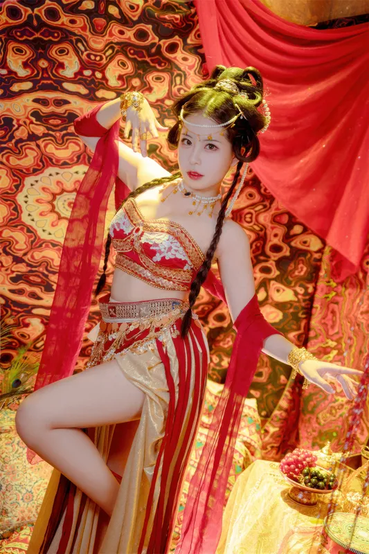 梦入敦煌 - 虎森森